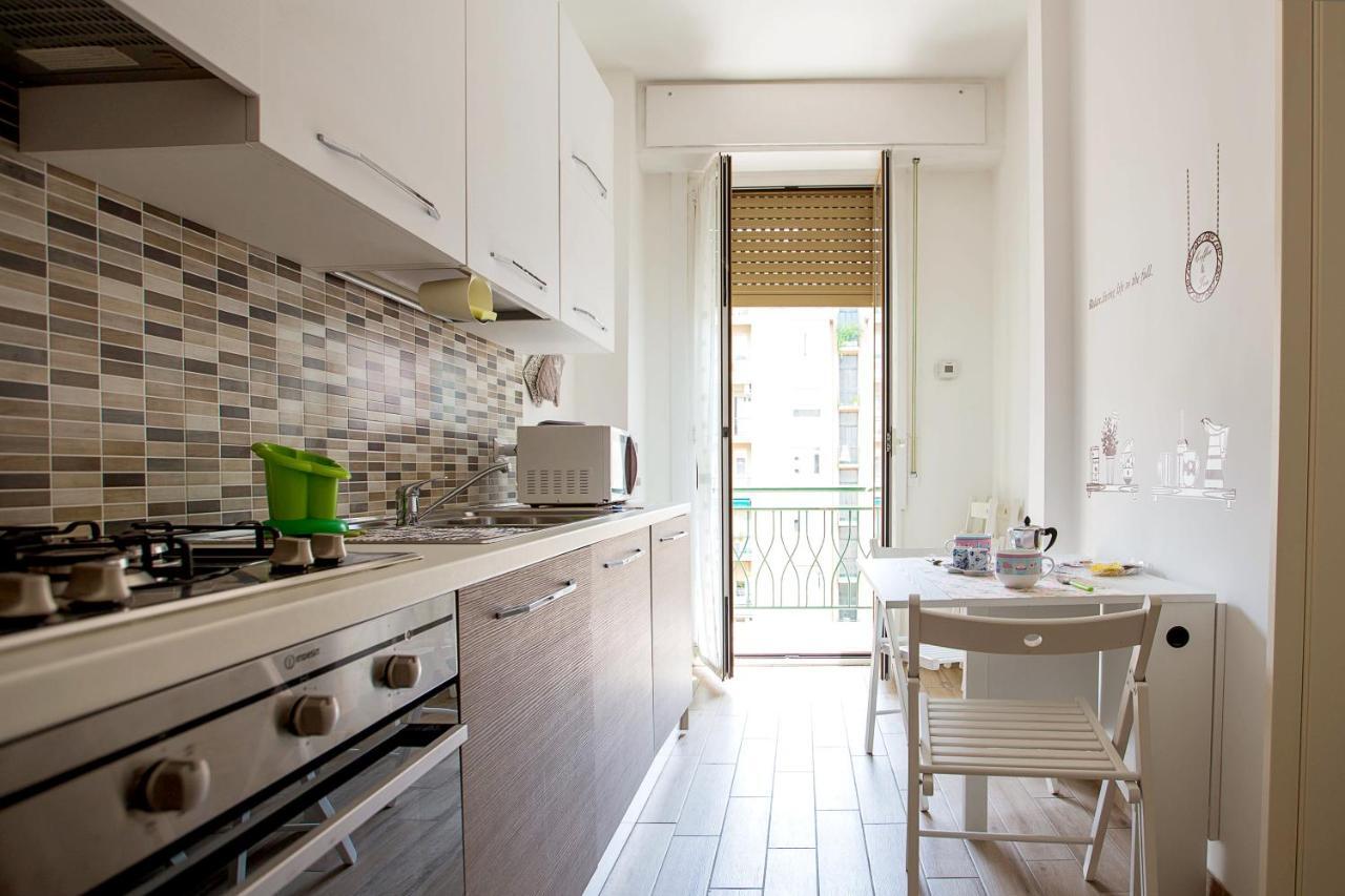 Lorenteggio Studio Apt 米兰 外观 照片