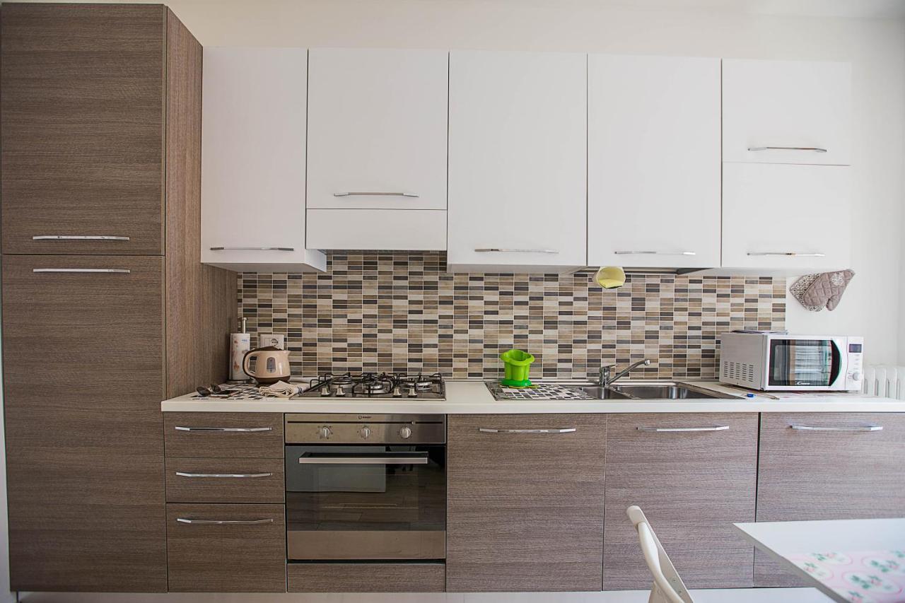 Lorenteggio Studio Apt 米兰 外观 照片